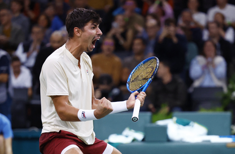 法网转会风云:巴黎圣日耳曼盯上锋线强援,梅德韦杰夫或成交易筹码的简单介绍 法网转会风云:巴黎圣日耳曼盯上锋线强援,梅德韦杰夫或成交易筹码的简单介绍